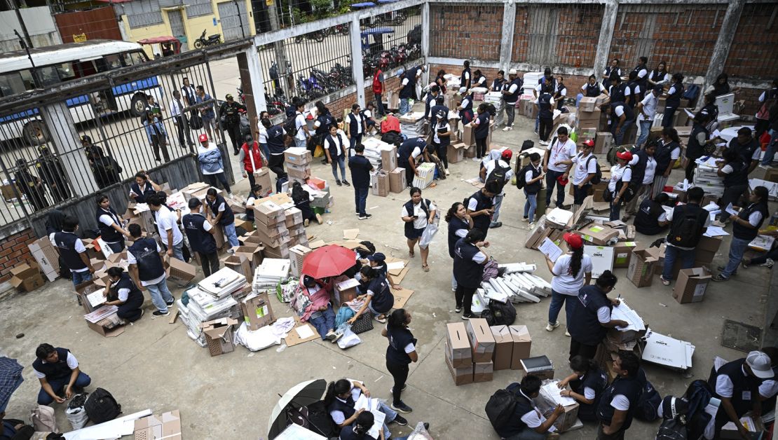 Entre la incertidumbre y la precariedad: el Perú frente a una elección crítica